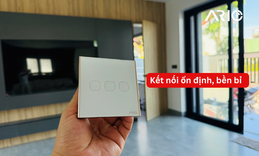 Công tắc cảm ứng thông minh BLE 3 nút vuông 7